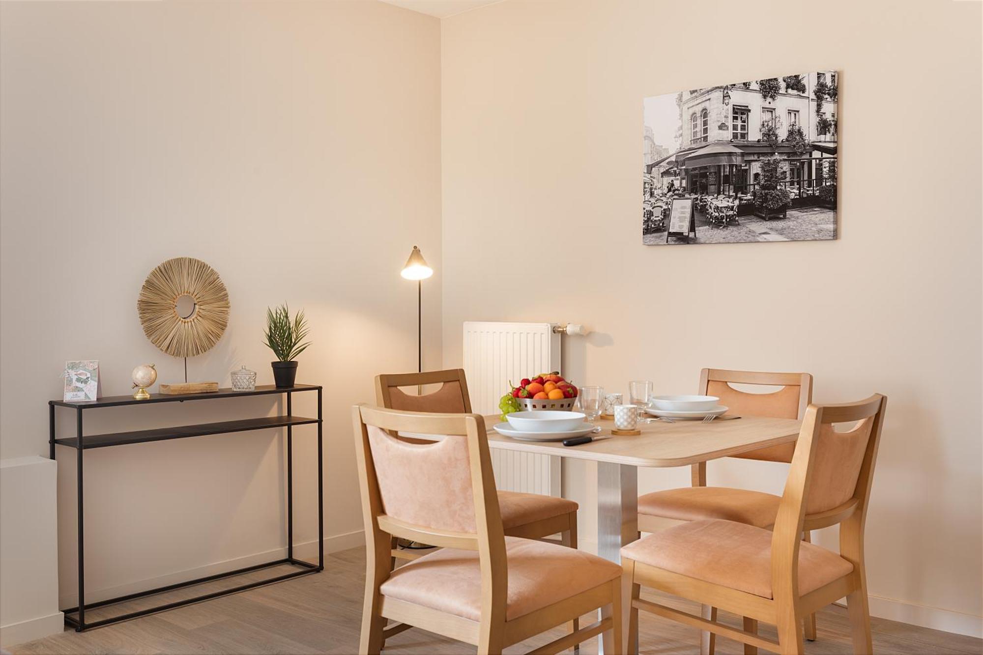Zenao Appart'Hotels Le Raincy Экстерьер фото